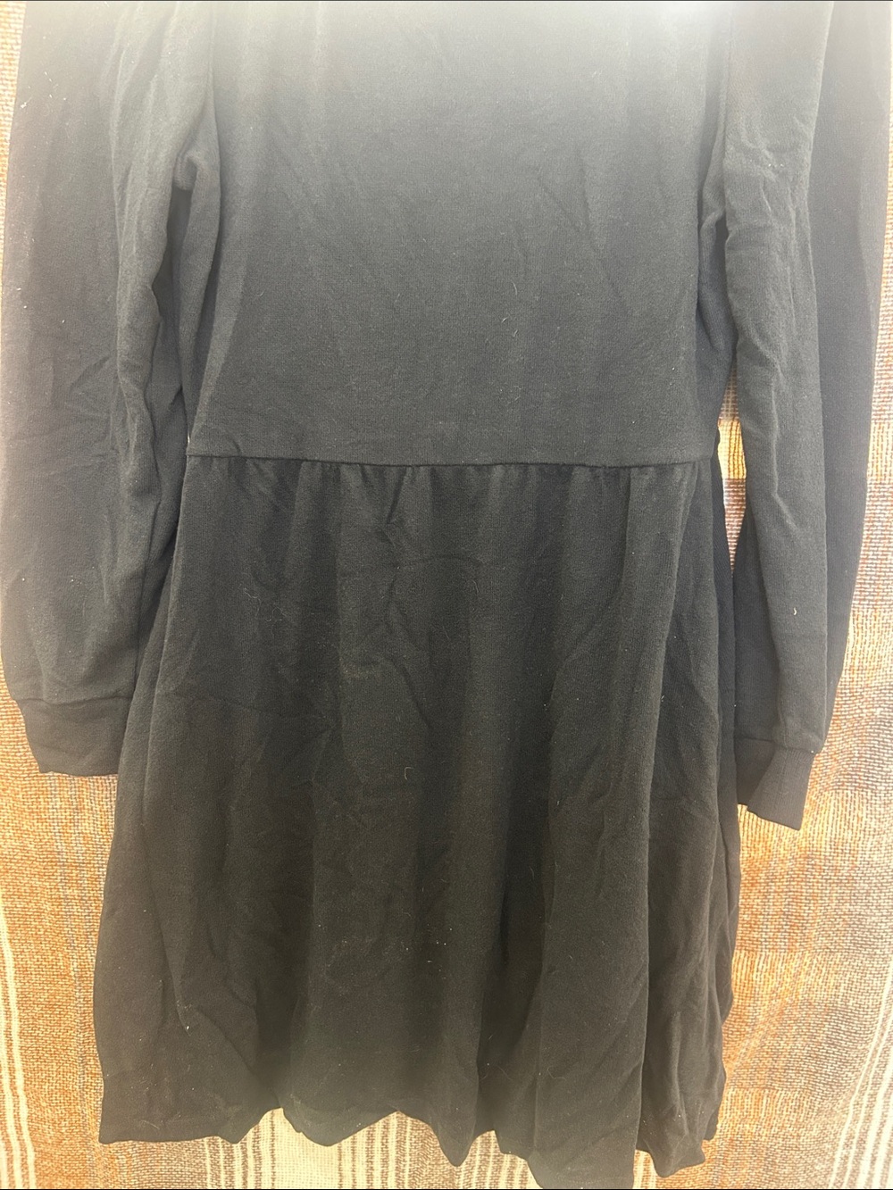 Women's Black Long-Sleeve Knit Dress